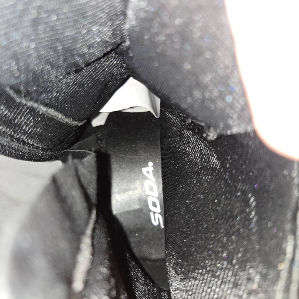 Boots - Picture 7 of 7